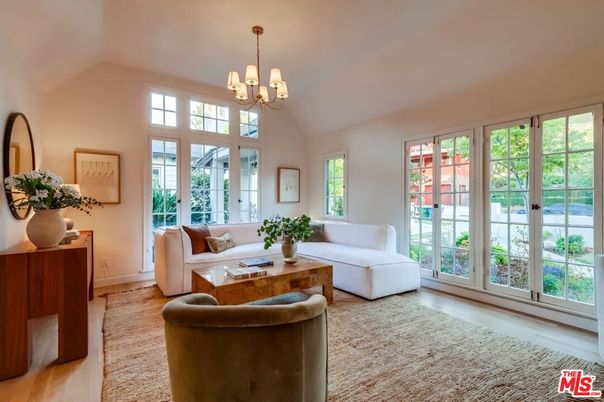Chandelier, Interior, Living room, Wood Texture Flooring
