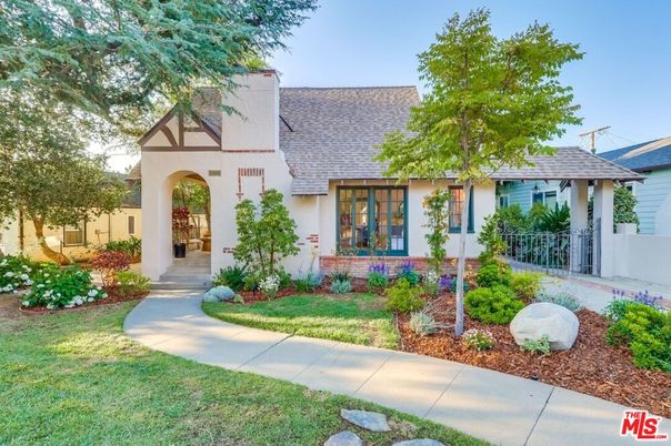Backyard, Exterior, Facade, Tudor Revival