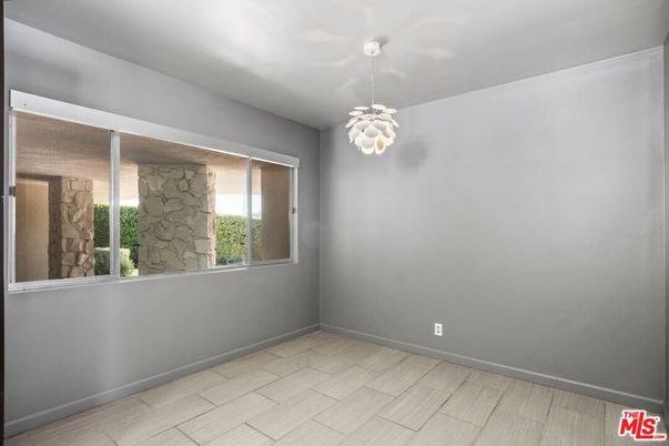 Empty room, Interior, Pendant Lights, Wood Texture Flooring