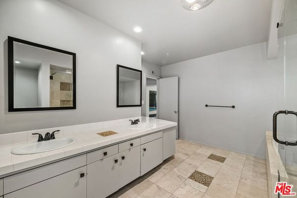 Bathroom, Dual Sink Vanities, Interior, Recessed Lighting, Tile Countertops