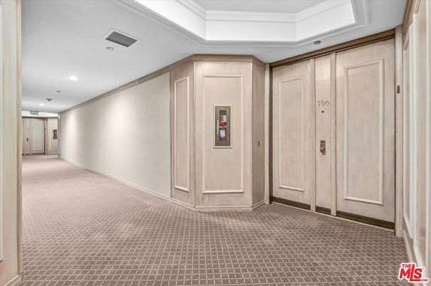 Elevator, Interior, Recessed Lighting