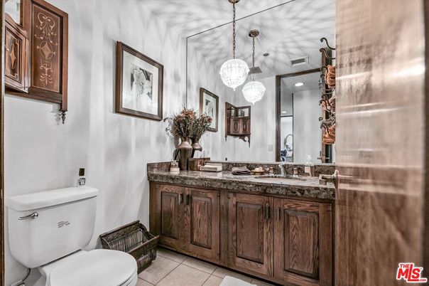Bathroom, Interior, Pendant Lights