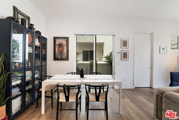 Dining room, Interior, Wood Texture Flooring