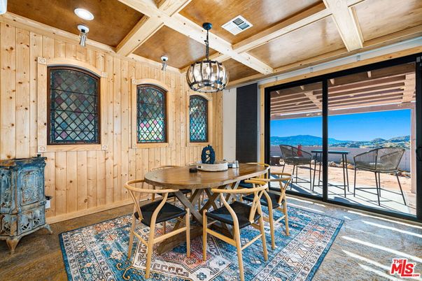 Dining room, Interior, Pendant Lights, Recessed Lighting, Wooden Beams, Wooden Ceilings, Wooden Walls