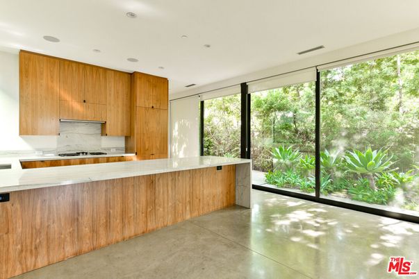 Interior, Kitchen, Marble Walls, Recessed Lighting