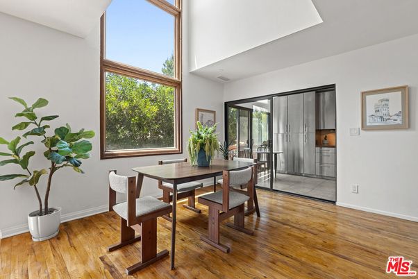 Dining room, Interior, Wood Texture Flooring