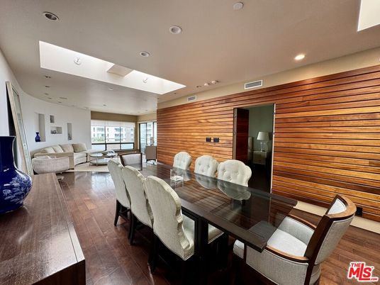 Dining room, Interior, Living room, Recessed Lighting, Wood Texture Flooring, Wooden Walls