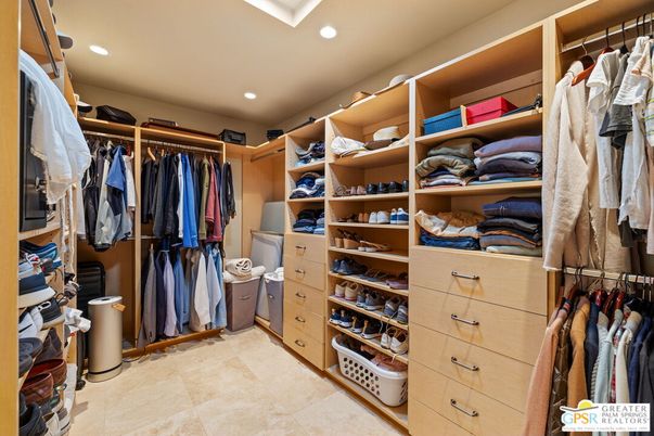 Interior, Recessed Lighting, Walk-in Closets