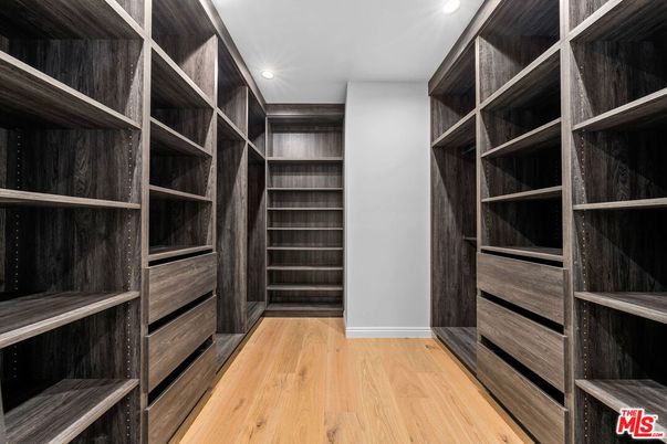 Interior, Recessed Lighting, Walk-in Closets, Wood Texture Flooring