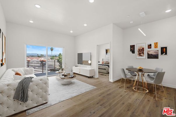 Dining room, Interior, Pendant Lights, Recessed Lighting, Wood Texture Flooring
