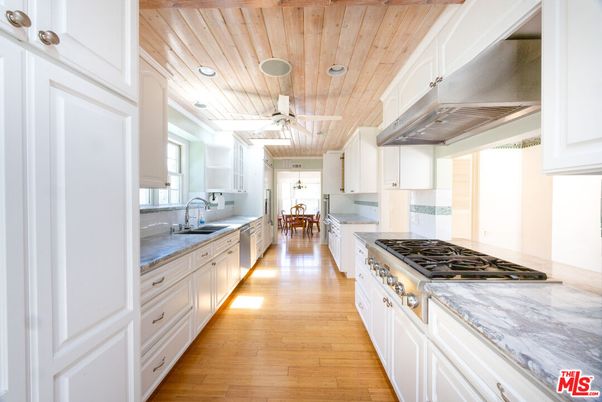 Interior, Kitchen, Recessed Lighting, Wooden Ceilings, Wood Texture Flooring