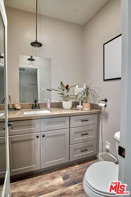 Bathroom, Interior, Pendant Lights, Wood Texture Flooring