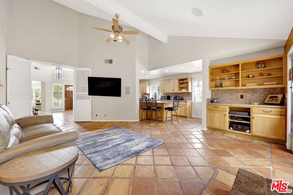 Interior, Kitchen, Living room, Recessed Lighting