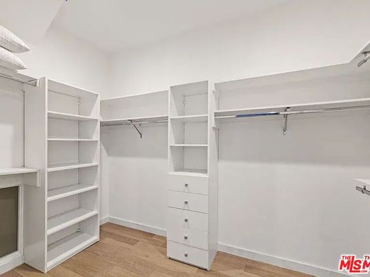 Interior, Walk-in Closets, Wood Texture Flooring