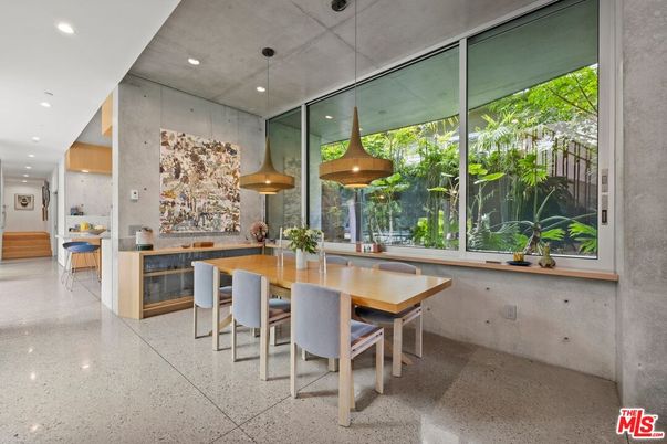 Dining room, Interior, Pendant Lights, Recessed Lighting