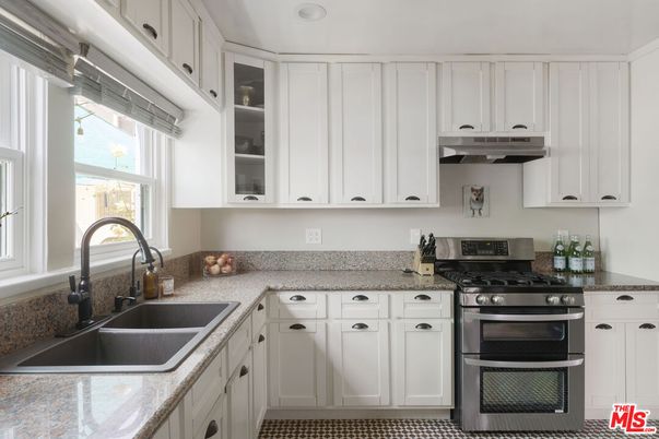 Interior, Kitchen