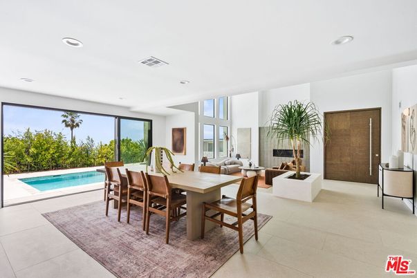 Dining room, Interior, Living room, Pool, Recessed Lighting