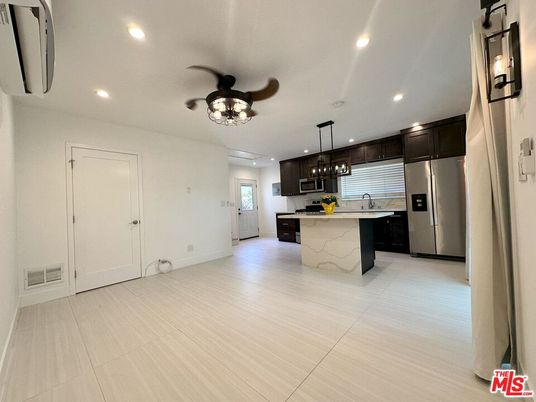 Interior, Kitchen, Pendant Lights, Recessed Lighting