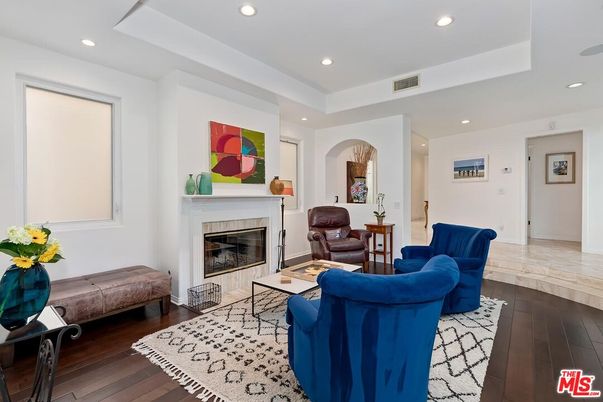 Fireplace, Interior, Living room, Recessed Lighting, Wood Texture Flooring