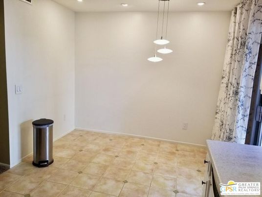Empty room, Interior, Pendant Lights, Recessed Lighting