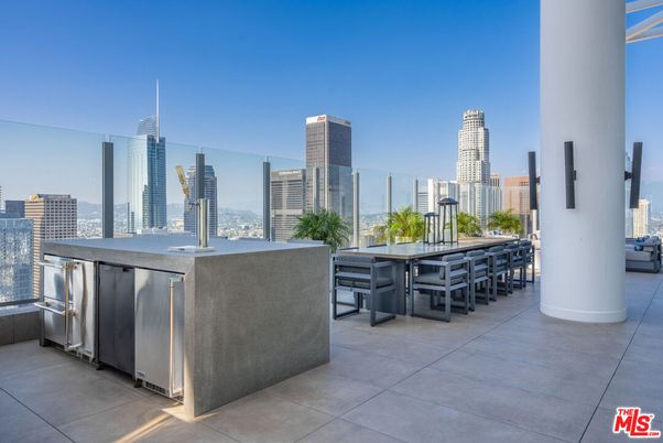 Exterior, Other, Skyline