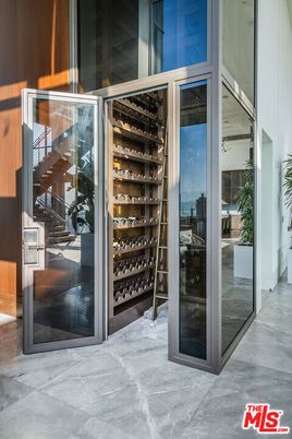 Exterior, Wine Storage