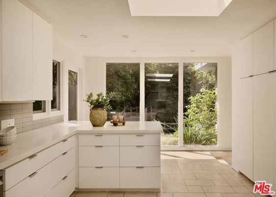 Interior, Kitchen, Recessed Lighting