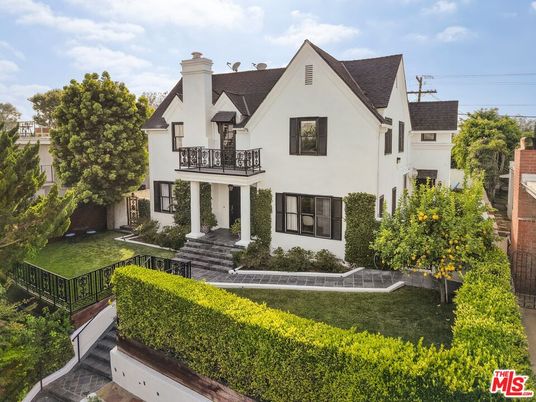 Backyard, Exterior, Facade, Tudor Revival