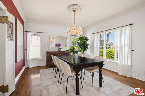 Chandelier, Dining room, Interior, Wood Texture Flooring