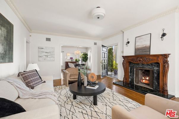 Chandelier, Dining room, Fireplace, Interior, Living room, Wood Texture Flooring