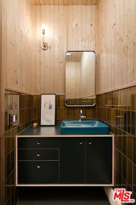 Interior, Wooden Walls