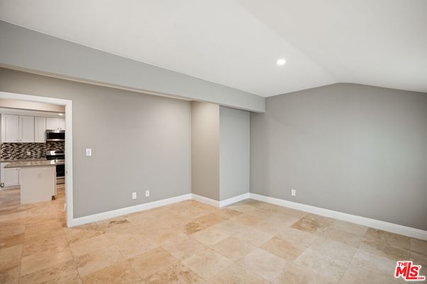 Empty room, Interior, Kitchen, Recessed Lighting