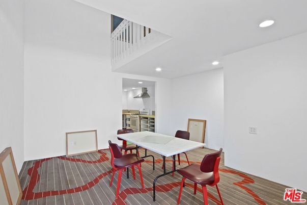 Dining room, Interior, Recessed Lighting
