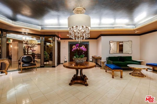 Chandelier, Interior, Recessed Lighting