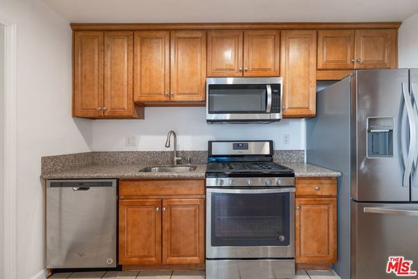 Interior, Kitchen, Stainless Steel Appliances