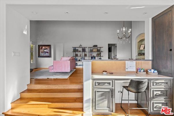 Chandelier, Interior, Recessed Lighting, Wood Texture Flooring