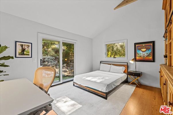 Bedroom, Home Office, Interior, Wood Texture Flooring