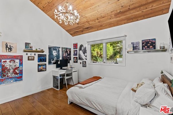Bedroom, Chandelier, Home Office, Interior, Wooden Ceilings, Wood Texture Flooring