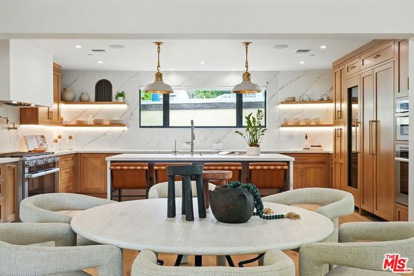 Dining room, Interior, Kitchen, Marble Walls, Pendant Lights, Recessed Lighting, Stainless Steel Appliances