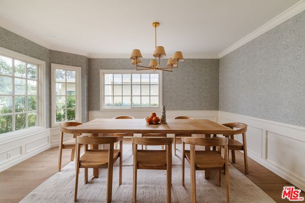 Chandelier, Dining room, Interior, Wood Texture Flooring