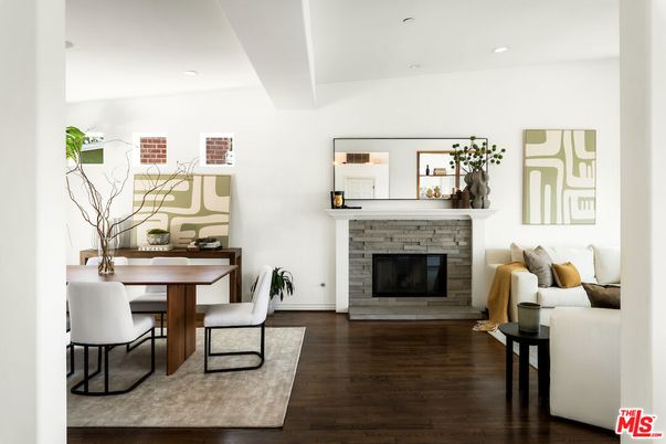 Dining room, Fireplace, Interior, Recessed Lighting, Wood Texture Flooring