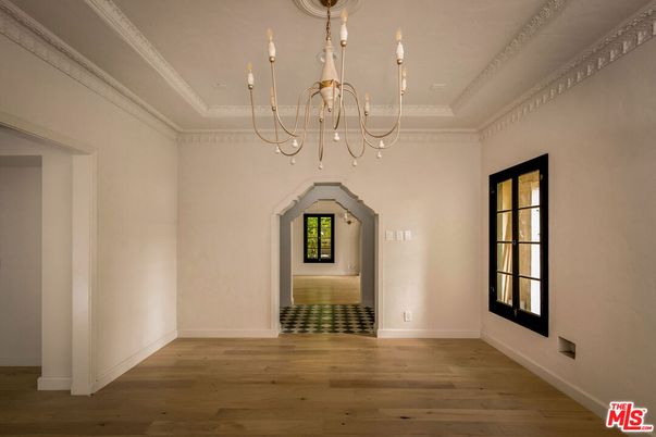 Chandelier, Empty room, Interior, Wood Texture Flooring