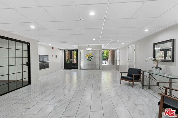 Interior, Marble, Recessed Lighting