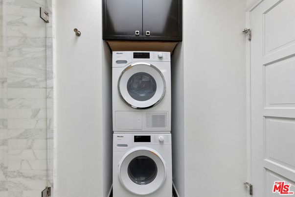 Interior, Marble Walls, Utility Closets, Washer