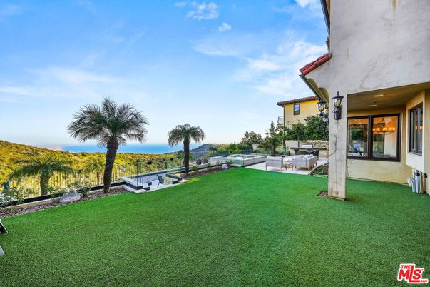 Backyard, Exterior, Water
