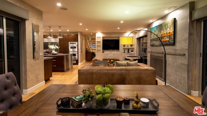 Interior, Kitchen, Living room, Pendant Lights, Recessed Lighting, Stainless Steel Appliances, Wood Texture Flooring