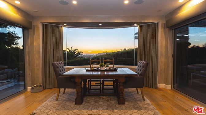 Dining room, Interior, Recessed Lighting, Wood Texture Flooring