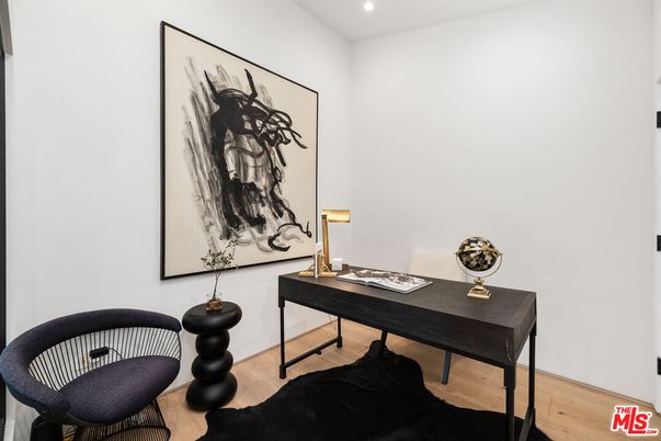 Home Office, Interior, Recessed Lighting, Wood Texture Flooring