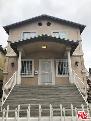 Exterior, Facade, None