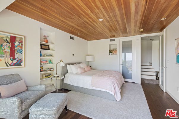 Bedroom, Interior, Recessed Lighting, Wooden Ceilings, Wood Texture Flooring